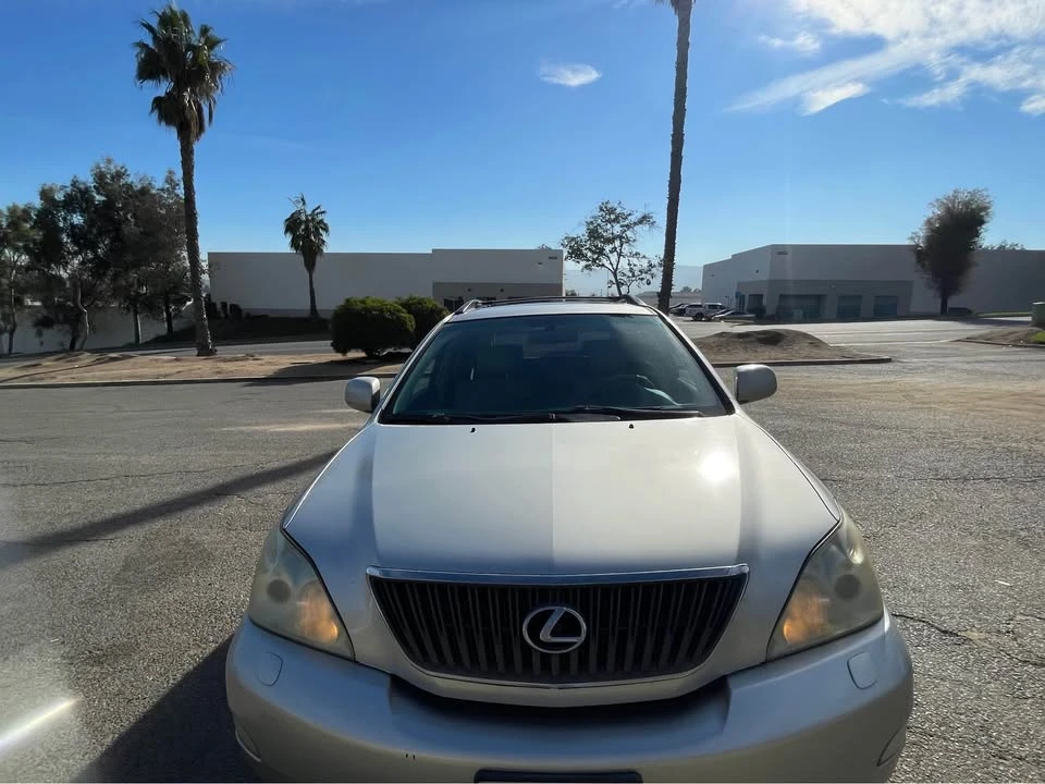 2007 Lexus RX 2nd Gen - Image 3 of 11