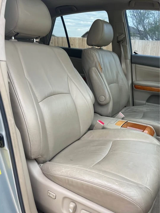 2007 Lexus RX 2nd Gen - Image 14 of 17
