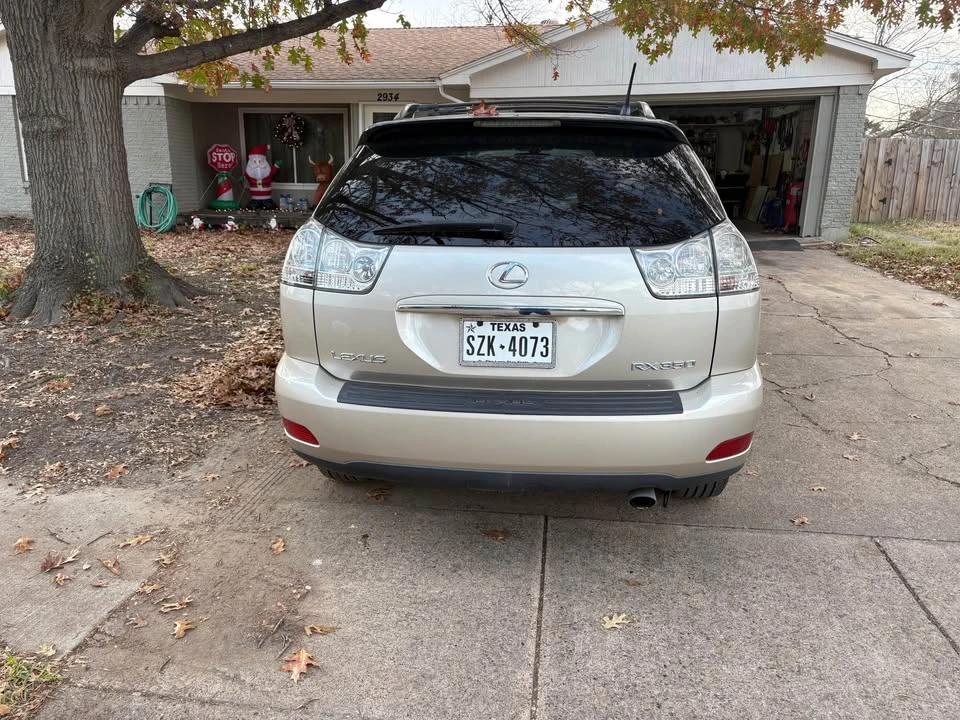 2007 Lexus RX 2nd Gen - Image 3 of 10