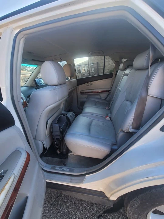 2007 Lexus RX 2nd Gen - Image 8 of 10