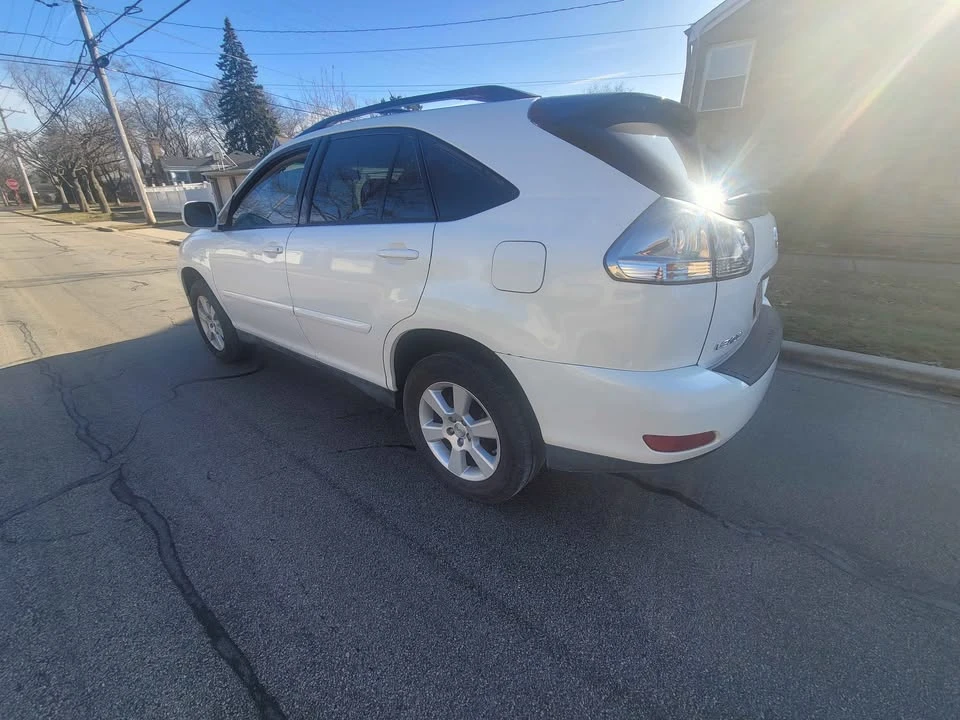 2007 Lexus RX 2nd Gen - Image 4 of 10
