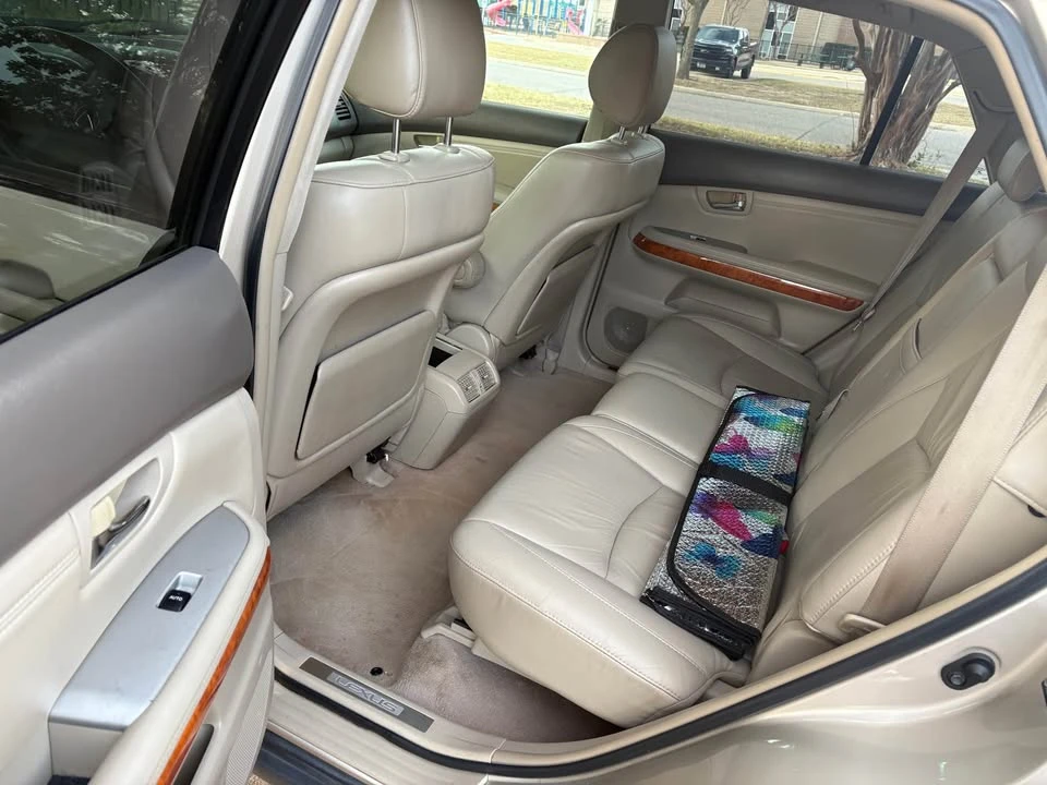 2007 Lexus RX 2nd Gen - Image 9 of 10