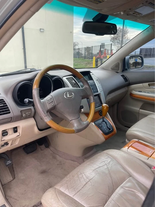 2007 Lexus RX 2nd Gen - Image 16 of 17