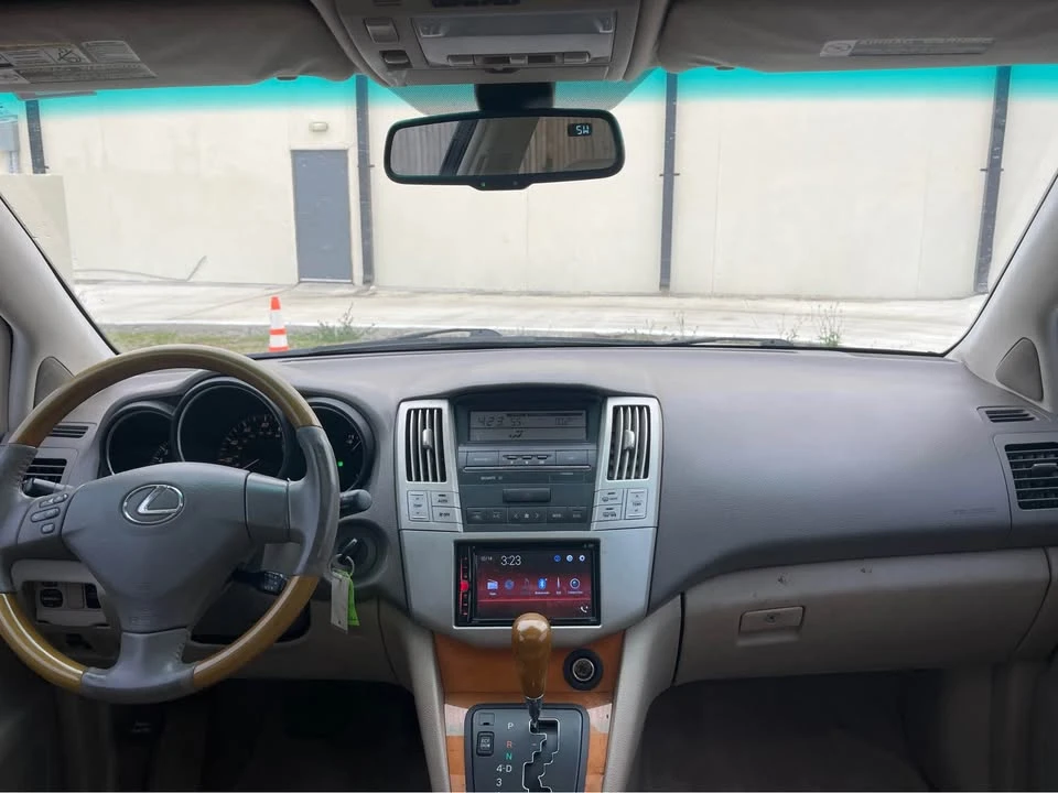 2007 Lexus RX 2nd Gen - Image 13 of 17