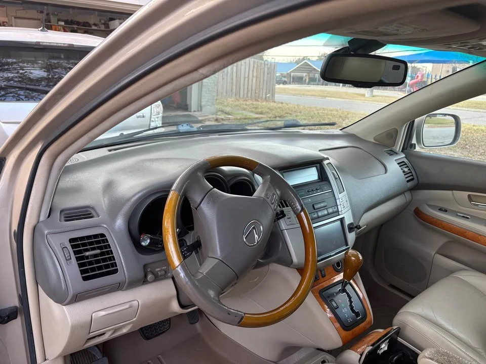 2007 Lexus RX 2nd Gen - Image 7 of 10