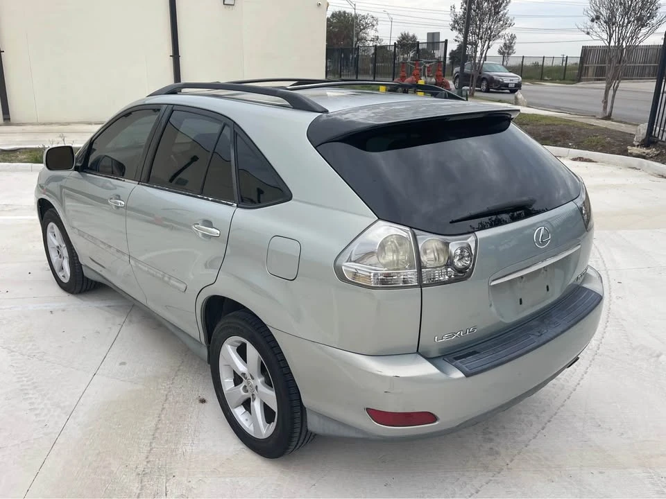 2007 Lexus RX 2nd Gen - Image 9 of 17