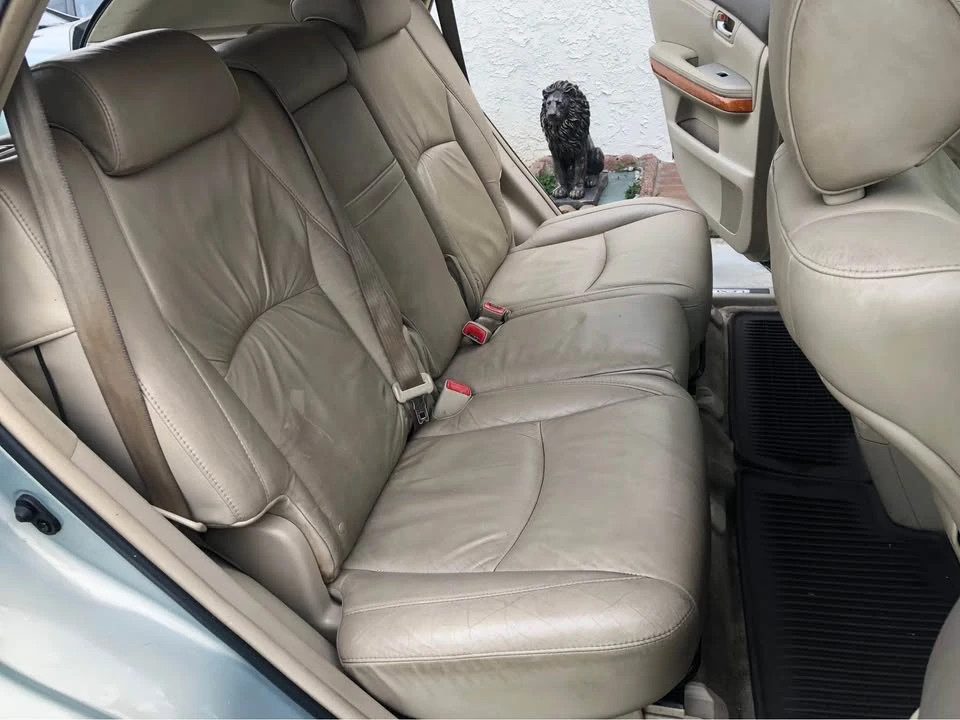 2007 Lexus RX 2nd Gen - Image 10 of 12