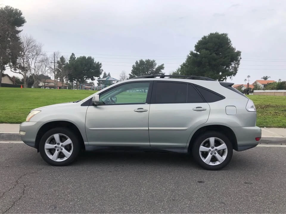 2007 Lexus RX 2nd Gen - Image 2 of 12
