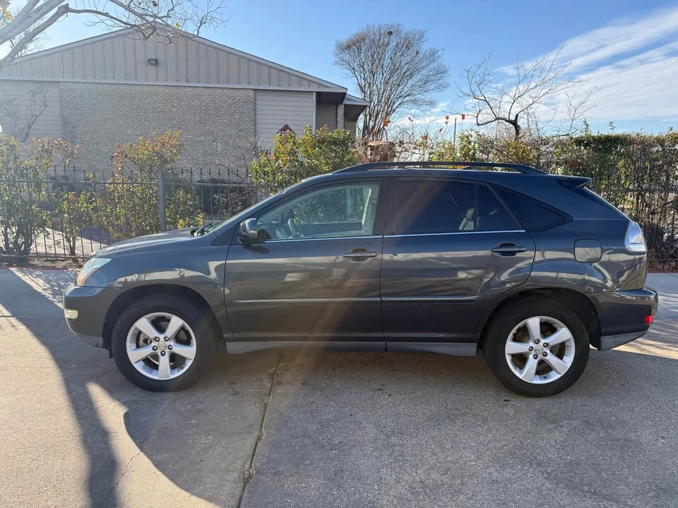 2007 Lexus RX 2nd Gen - Image 3 of 20