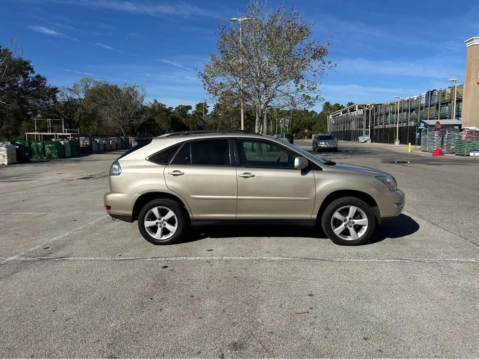 2007 Lexus RX 2nd Gen - Image 4 of 20