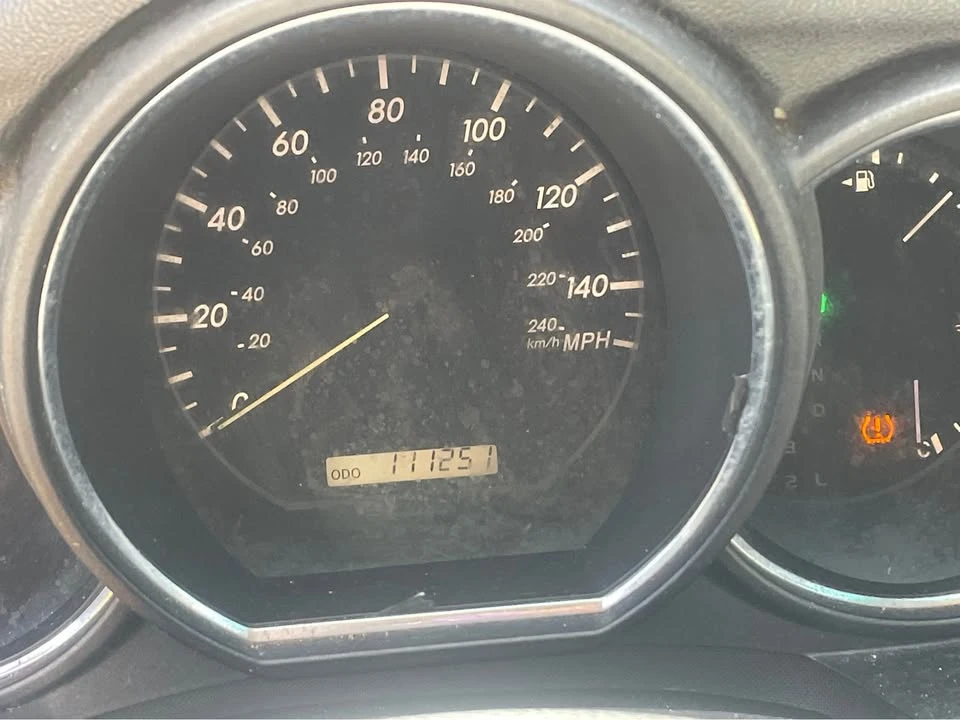 2007 Lexus RX 2nd Gen - Image 7 of 10