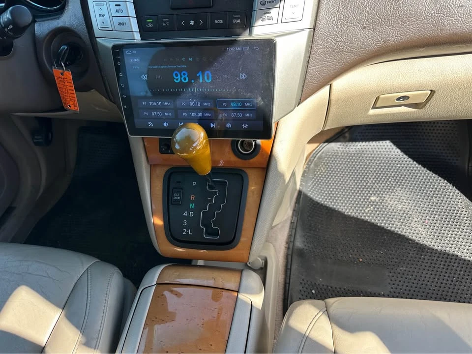 2007 Lexus RX 2nd Gen - Image 12 of 20