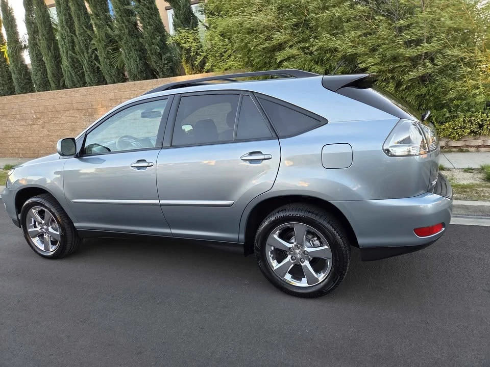 2007 Lexus RX 2nd Gen - Image 5 of 13
