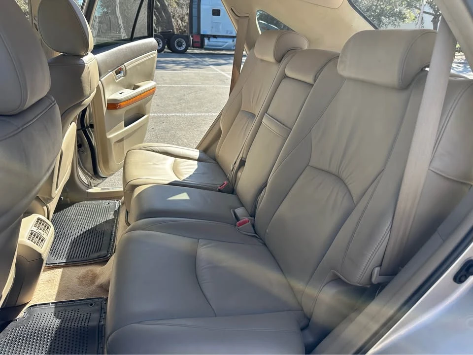 2007 Lexus RX 2nd Gen - Image 15 of 20