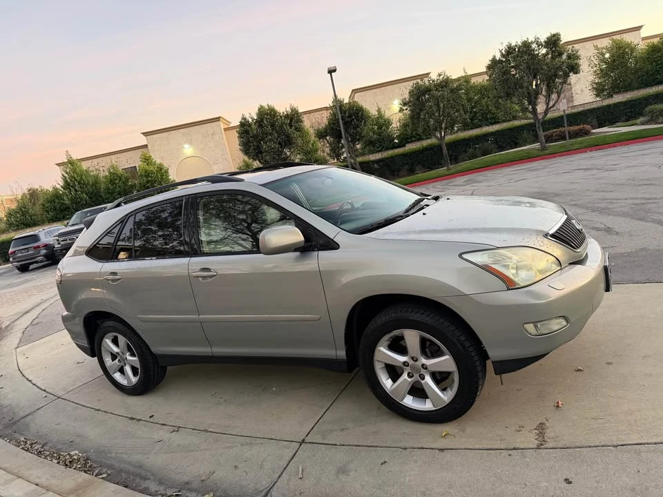 2007 Lexus RX 2nd Gen - Image 7 of 16
