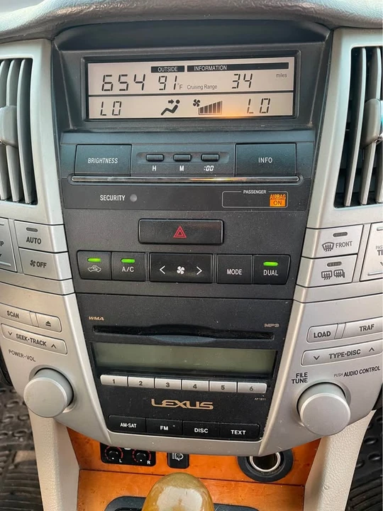 2007 Lexus RX 2nd Gen - Image 14 of 15