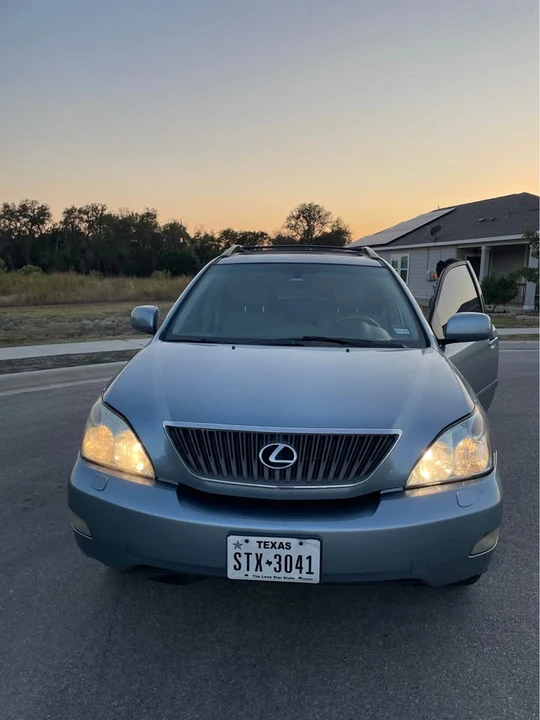 2007 Lexus RX 2nd Gen - Image 9 of 15