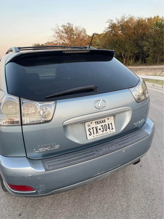 2007 Lexus RX 2nd Gen - Image 2 of 15