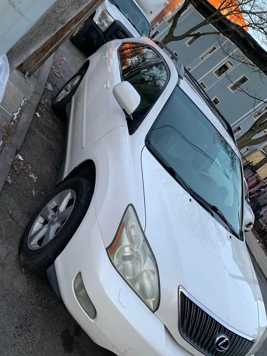 2007 Lexus RX 2nd Gen - Image 3 of 8