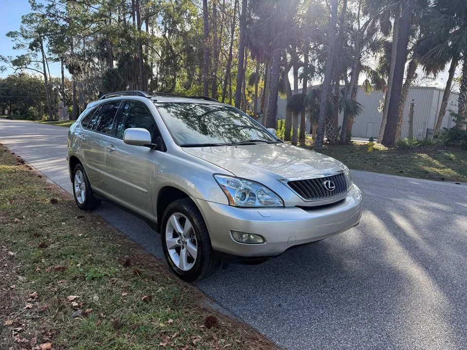 2007 Lexus RX 2nd Gen - Image 3 of 20