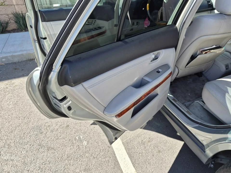 2007 Lexus RX 2nd Gen - Image 11 of 13