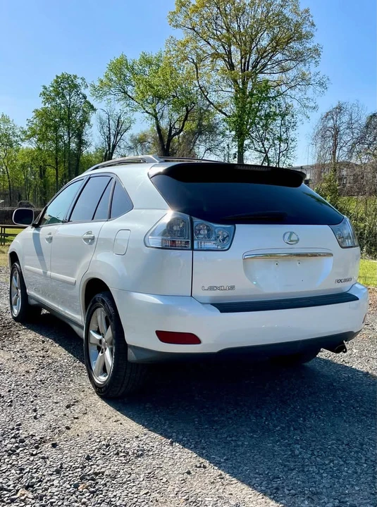2007 Lexus RX 2nd Gen - Image 3 of 10