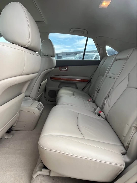 2007 Lexus RX 2nd Gen - Image 6 of 7