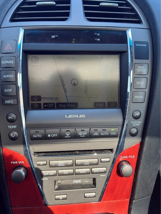 2007 Lexus RX 2nd Gen - Image 15 of 16