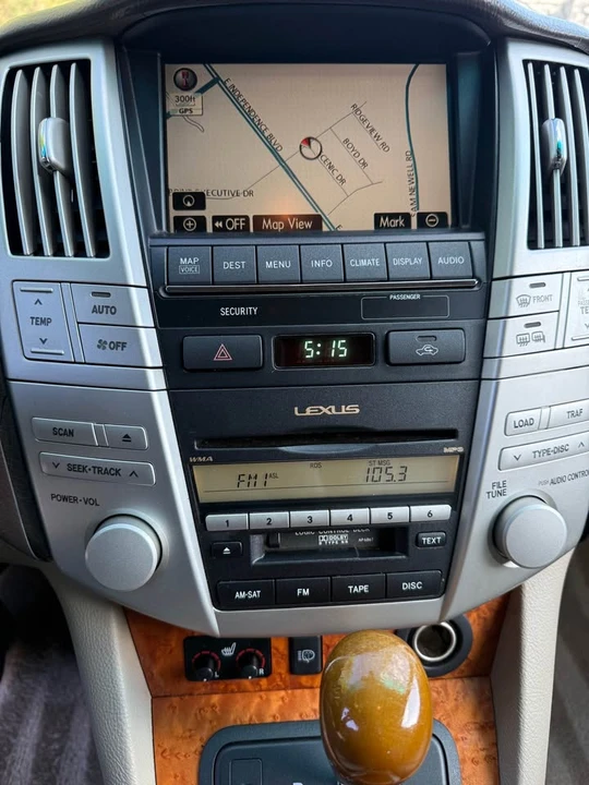 2007 Lexus RX 2nd Gen - Image 14 of 14