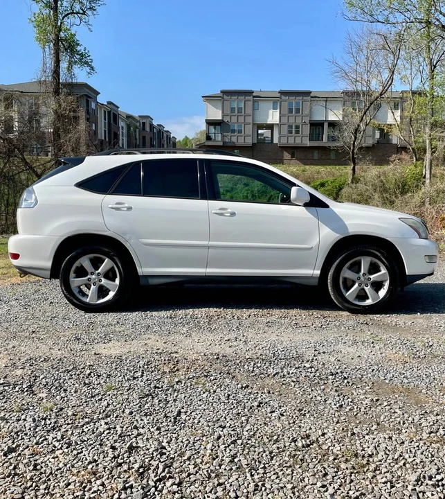 2007 Lexus RX 2nd Gen - Image 6 of 10