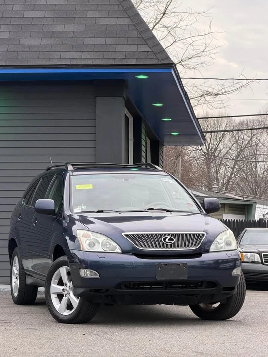 2007 Lexus RX 2nd Gen - Image 3 of 14
