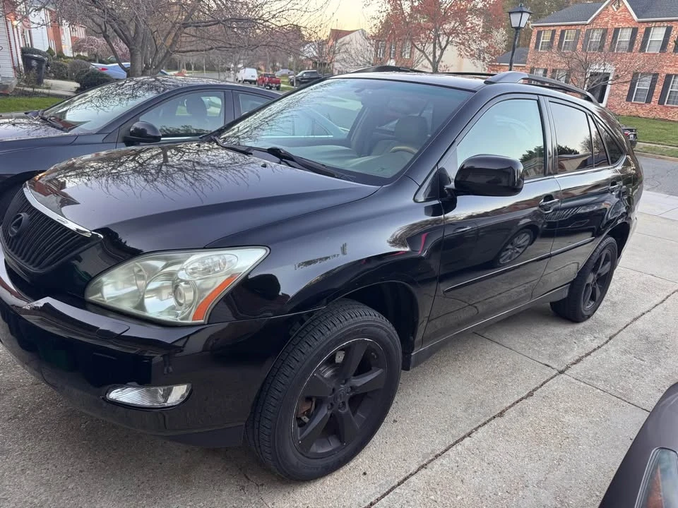2007 Lexus RX 2nd Gen - Image 2 of 7