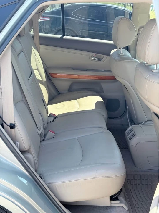 2007 Lexus RX 2nd Gen - Image 6 of 17