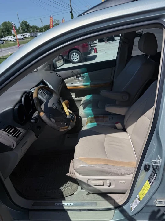 2007 Lexus RX 2nd Gen - Image 14 of 17