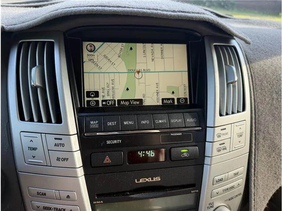 2007 Lexus RX 2nd Gen - Image 9 of 12