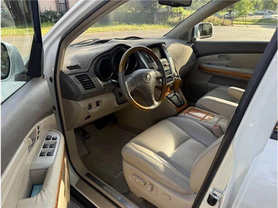 2007 Lexus RX 2nd Gen - Image 7 of 12