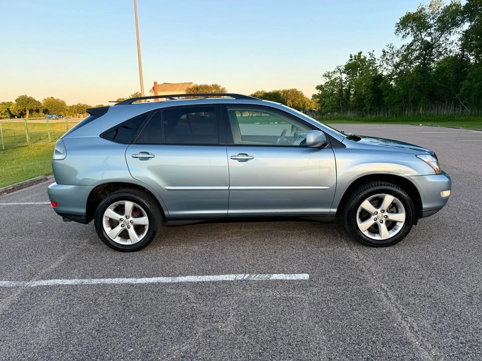 2007 Lexus RX 2nd Gen - Image 8 of 20
