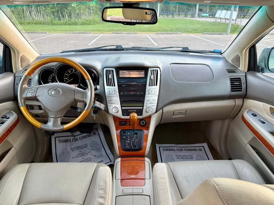2007 Lexus RX 2nd Gen - Image 17 of 20