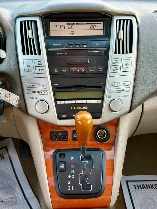 2007 Lexus RX 2nd Gen - Image 20 of 20