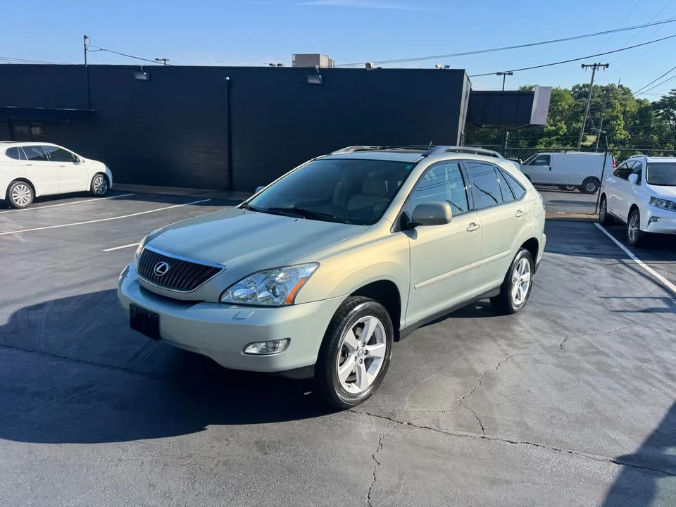 2007 Lexus RX 2nd Gen - Image 3 of 15