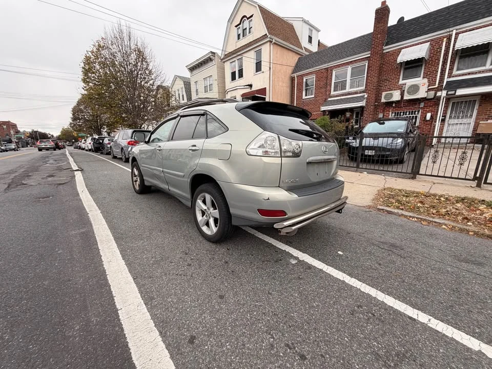 2007 Lexus RX 2nd Gen - Image 8 of 19