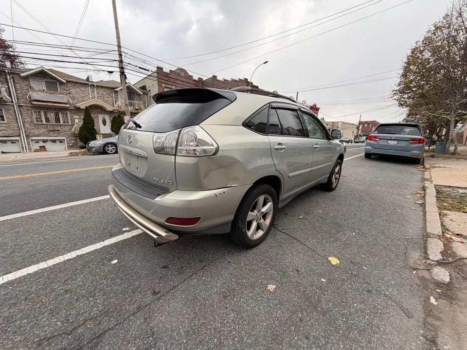 2007 Lexus RX 2nd Gen - Image 9 of 19