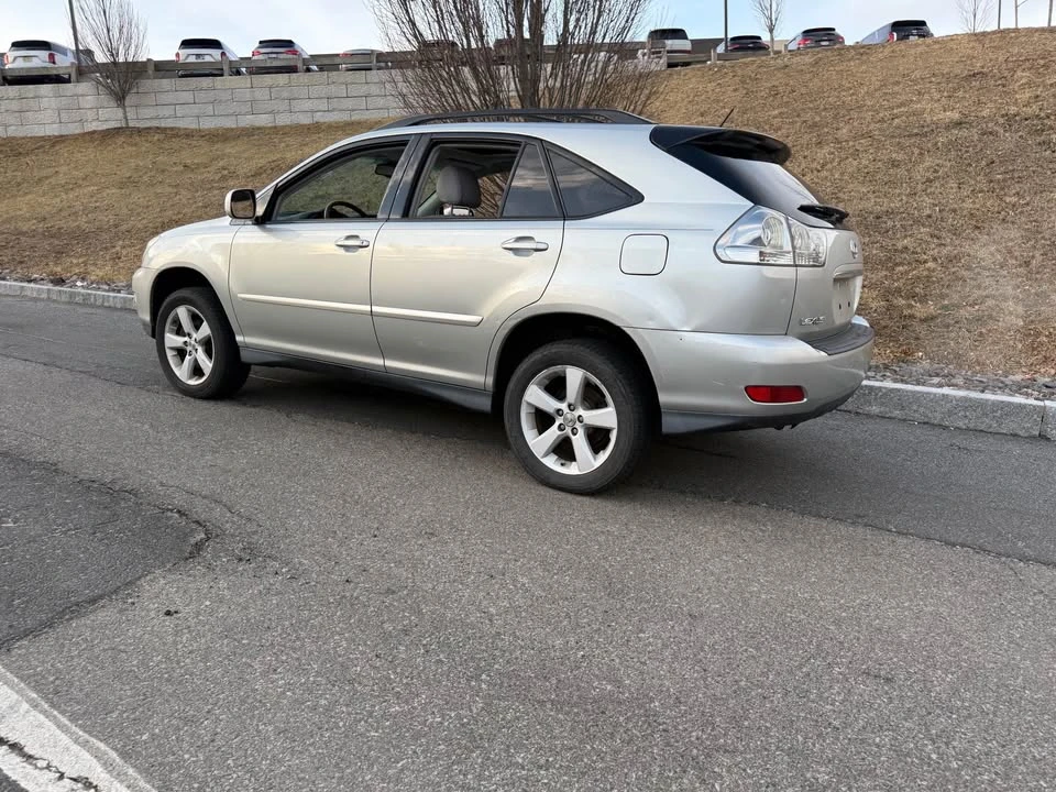 2007 Lexus RX 2nd Gen - Image 15 of 20