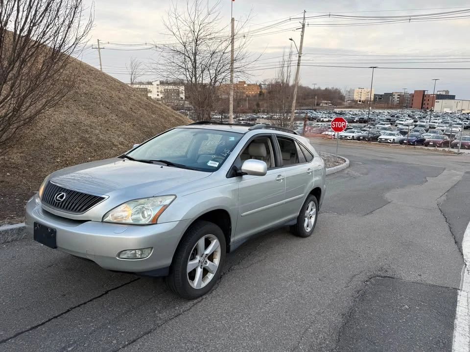 2007 Lexus RX 2nd Gen - Image 4 of 20