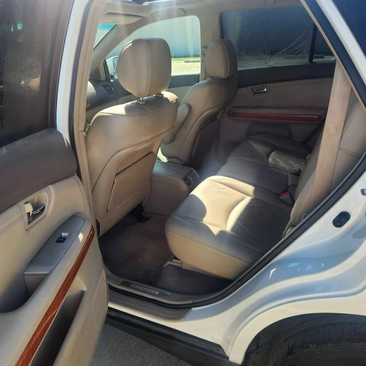 2007 Lexus RX 2nd Gen - Image 11 of 14