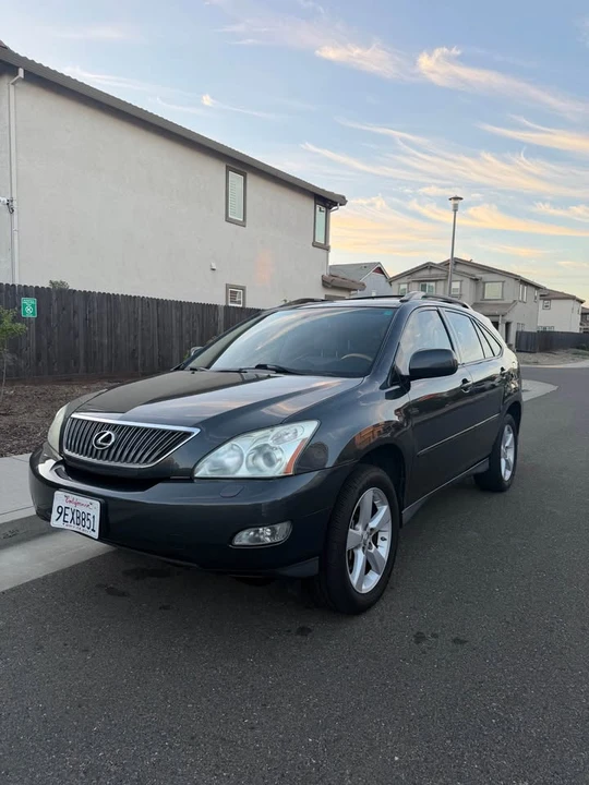 2007 Lexus RX 2nd Gen - Image 3 of 16