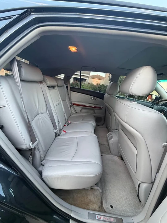2007 Lexus RX 2nd Gen - Image 14 of 16