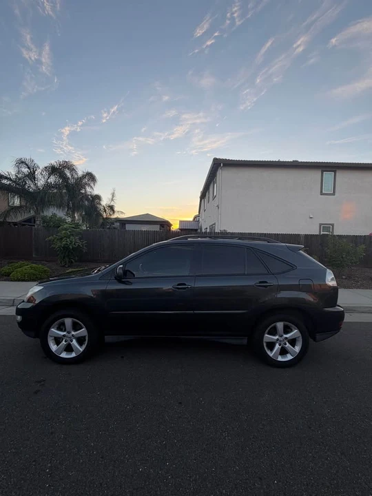 2007 Lexus RX 2nd Gen - Image 8 of 16