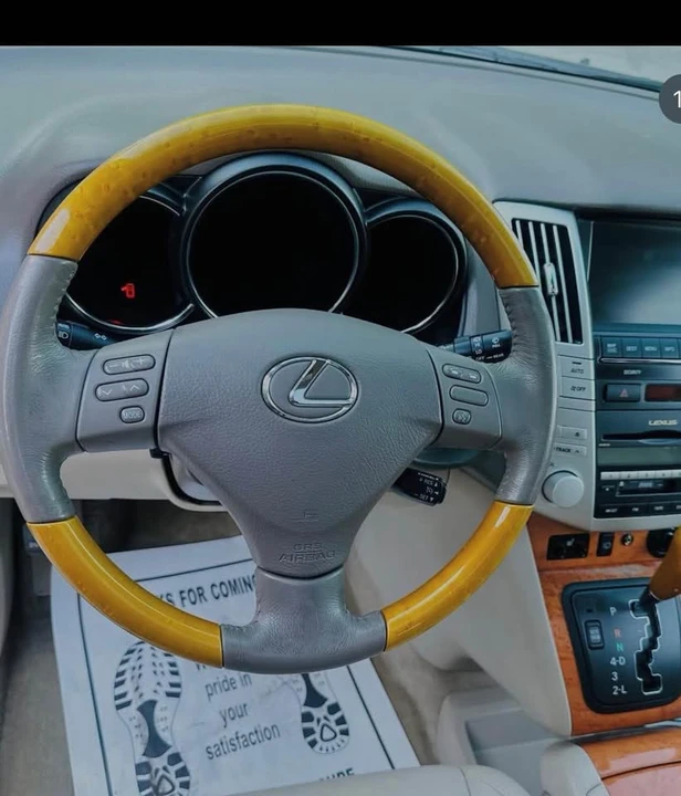 2007 Lexus RX 2nd Gen - Image 3 of 4