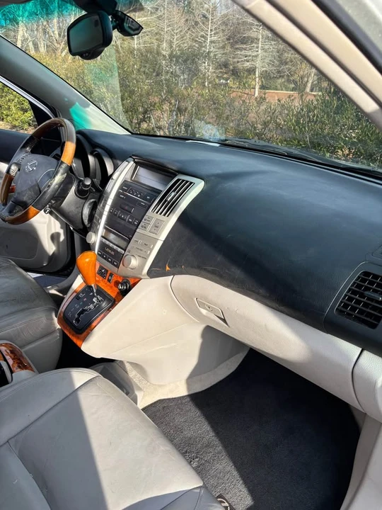 2007 Lexus RX 2nd Gen - Image 7 of 15